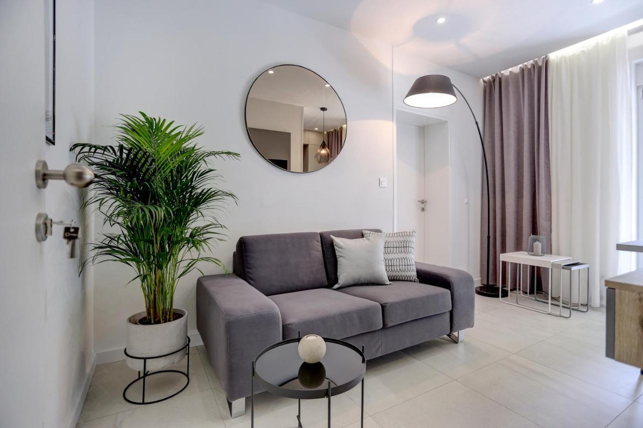 Apartments Hugo 2 สปลิท ภายนอก รูปภาพ