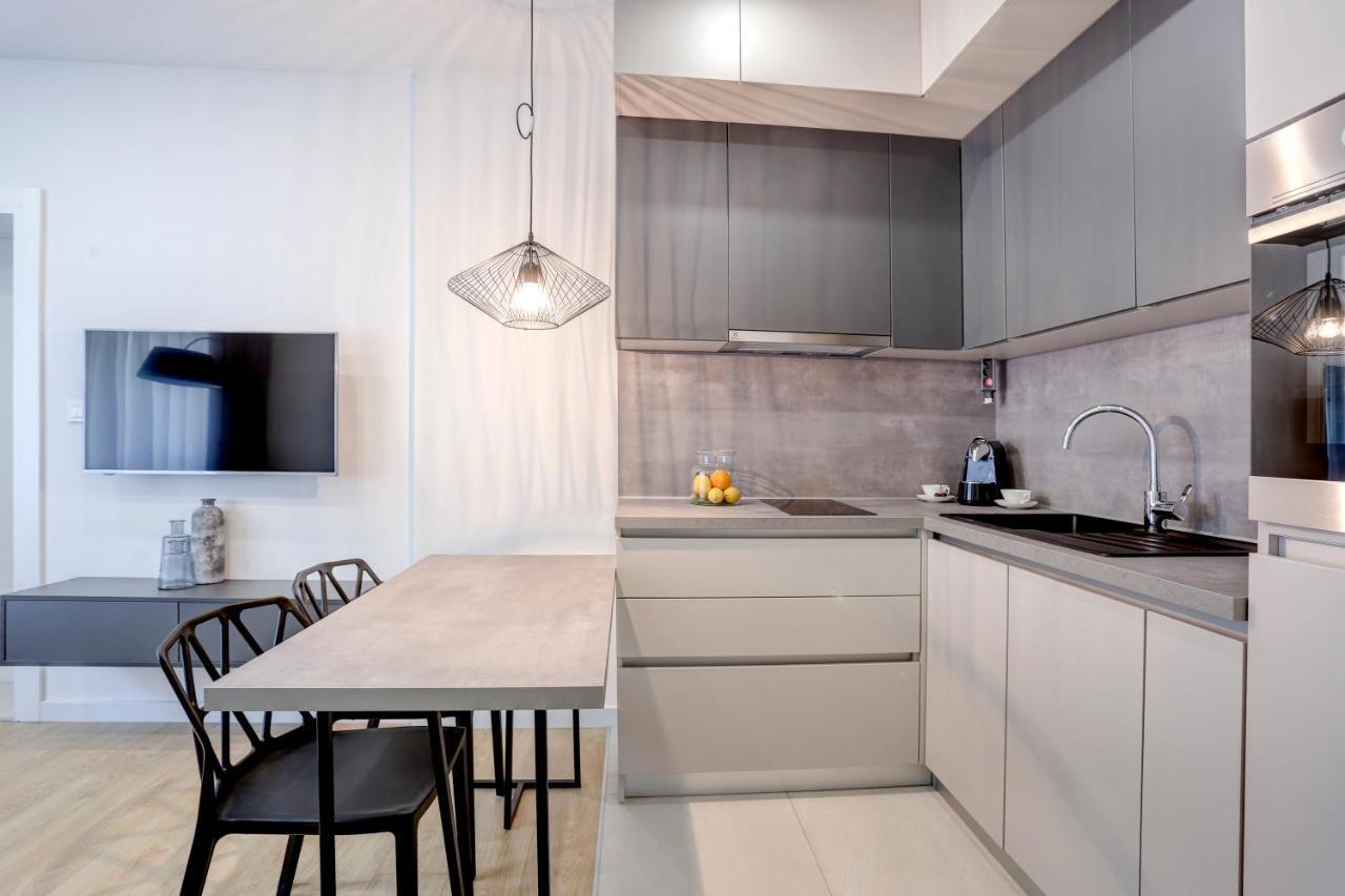 Apartments Hugo 2 สปลิท ภายนอก รูปภาพ