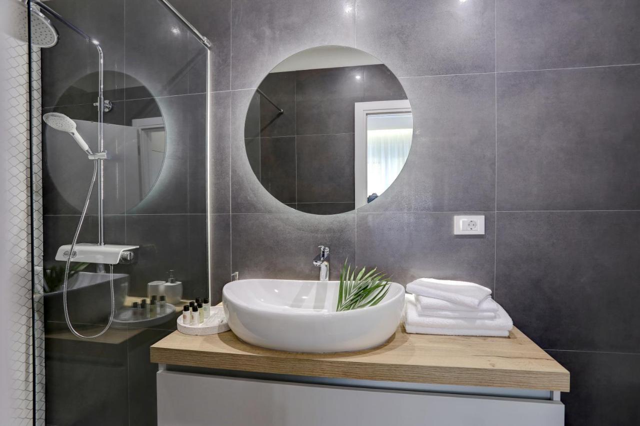 Apartments Hugo 2 สปลิท ภายนอก รูปภาพ