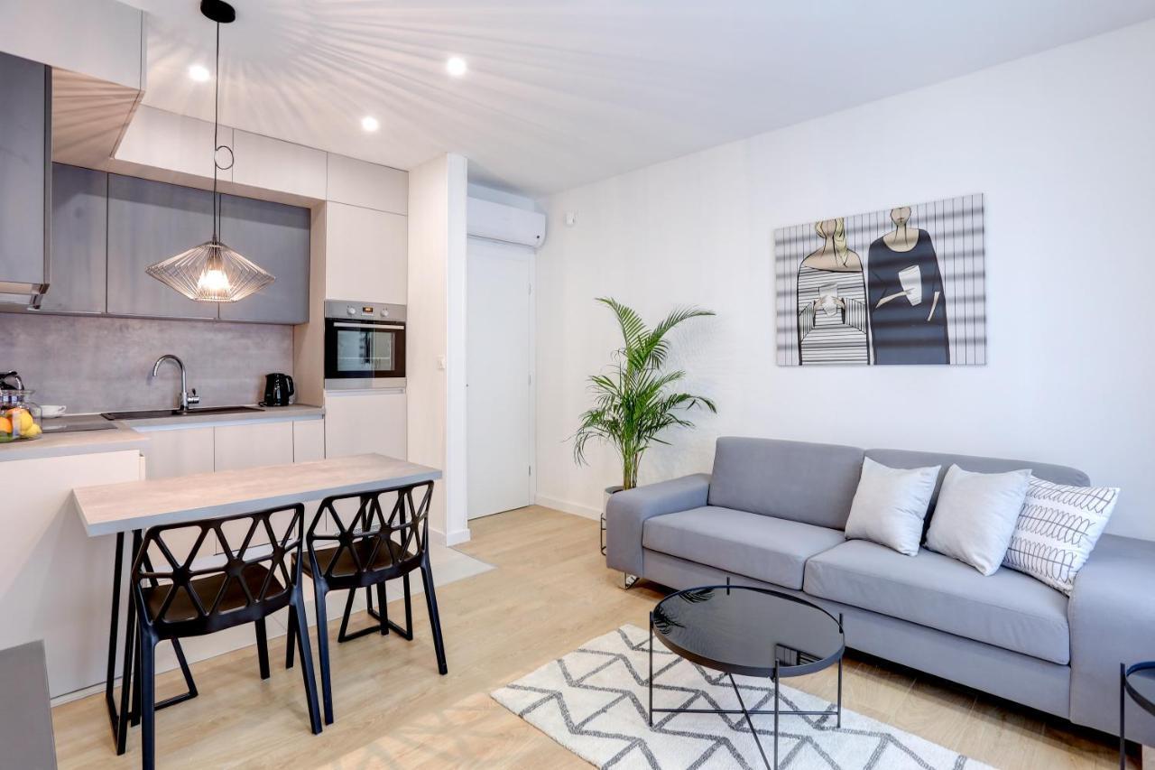 Apartments Hugo 2 สปลิท ภายนอก รูปภาพ