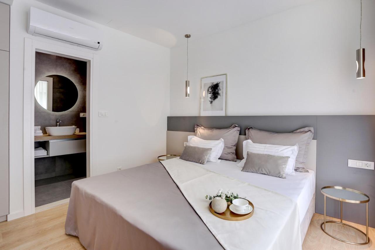 Apartments Hugo 2 สปลิท ภายนอก รูปภาพ